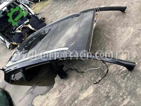 Audi Q7 Kesme Tavan Sacı çıkma parça