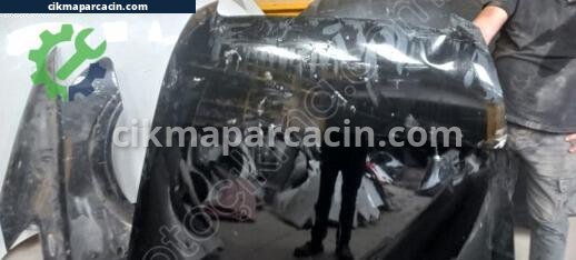 Audi Q7 Kaput çıkma parça