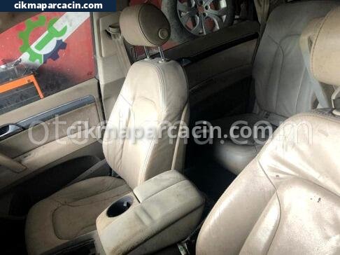 Audi Q7 Ön Koltuk çıkma parça