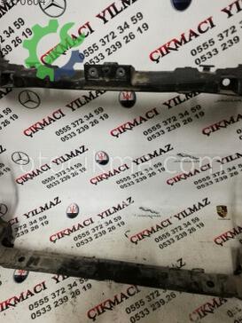 Audi Q7 Ön Panel 4M0805594 çıkma parça