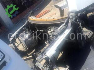 Audi Q7 ön şasi hatasız orjinal çıkma
