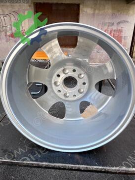 Audi Q7 Çelik Jant 4L0601025E çıkma parça