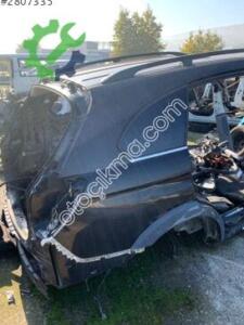 AUDİ Q7 SAĞ ARKA ÇAMURLUK KESME SİYAH HATASIZ