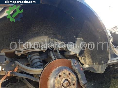 Audi Q7 Davlumbaz çıkma parça