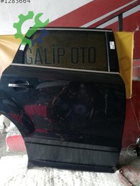 Audi Q7 Sağ Arka Kapı çıkma parça