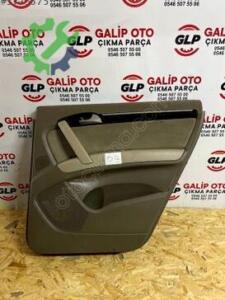 AUDİ Q7 SAĞ ARKA KAPI DÖŞEMESİ HATASIZ ORJİNAL ÇIKMA
