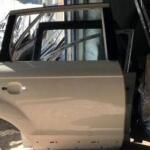 AUDİ Q7 SAĞ ARKA KAPI VE TÜM CIKMA PARÇALAR