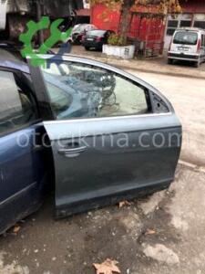 Audi Q7 Sağ Ön Kapı Camı Hatasız Orjinal Çıkma