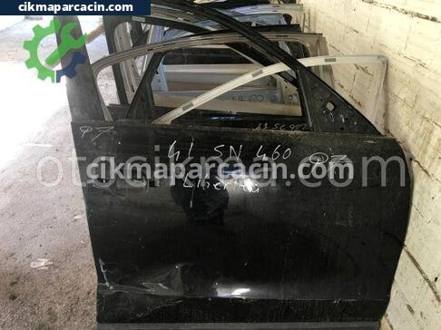 Audi Q7 Sağ Ön Kapı çıkma parça