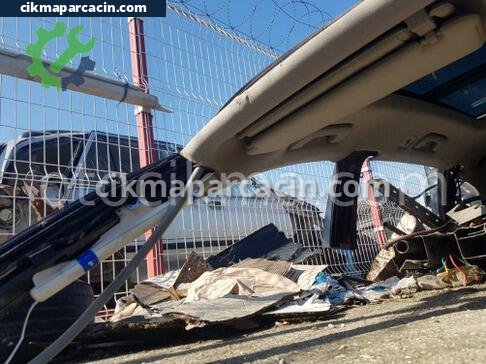 Audi Q7 Tavan Airbag çıkma parça