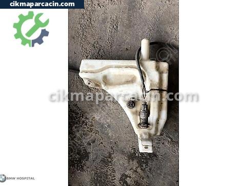 Audi Q7 Cam Suyu Deposu çıkma parça