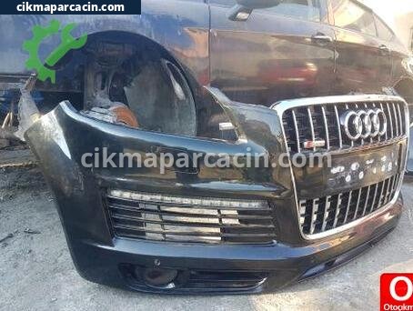 Audi Q7 Ön Tampon çıkma parça