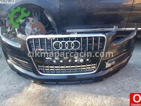 Audi Q7 Ön Tampon çıkma parça