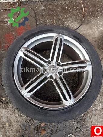 Audi Q7 Jant Göbeği çıkma parça