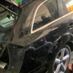Audi Q7 2025 Arka Tavan Çıtası Çıkma