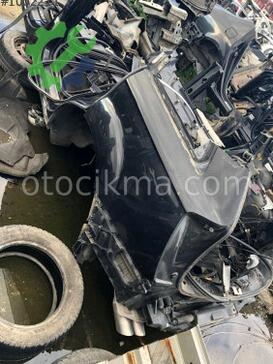 Audi Q7 Sol Arka Çamurluk çıkma parça