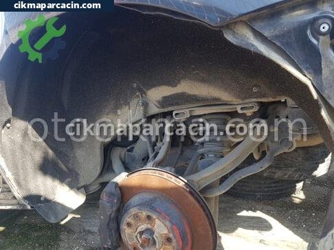 Audi Q7 Davlumbaz çıkma parça