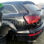 AUDİ Q7 SOL ARKA KELEBEK CAMI NİKELAJLI CAM Q7 ORJİNAL