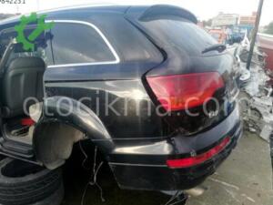 AUDİ Q7 SOL ARKA KELEBEK CAMI NİKELAJLI CAM Q7 ORJİNAL