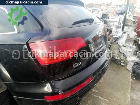 Audi Q7 Sol Arka Stop çıkma parça