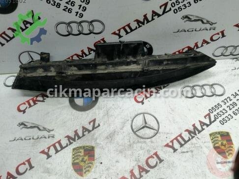 Audi Q7 Gündüz Farı 4L0953041 çıkma parça