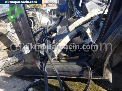 Audi Q7 Biyel çıkma parça