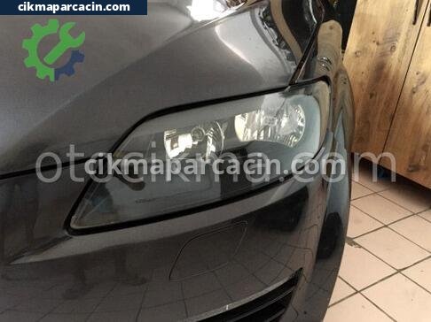 Audi Q7 Sol Ön Far çıkma parça