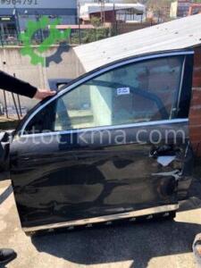 Audi Q7 Sol Ön Kapı Cam Çıtası hatasız orjinal çıkma