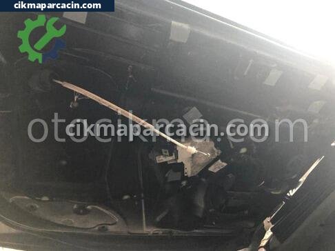 Audi Q7 Sol Ön Kapı Kolu çıkma parça
