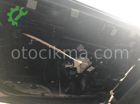 Audi Q7 Sol Ön Kapı Kolu çıkma parça