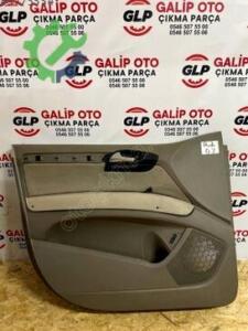 AUDİ Q7 SOL ÖN KAPI DÖŞEMESİ HATASIZ ORJİNAL ÇIKMA