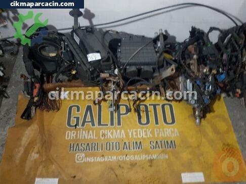 Audi Q7 Torpido Tesisatı çıkma parça