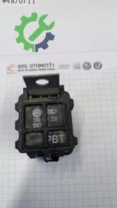 AUDİ VOLKSWAGEN SKODA SEAT FAN KONTAK  ROLESİ 3B0951253