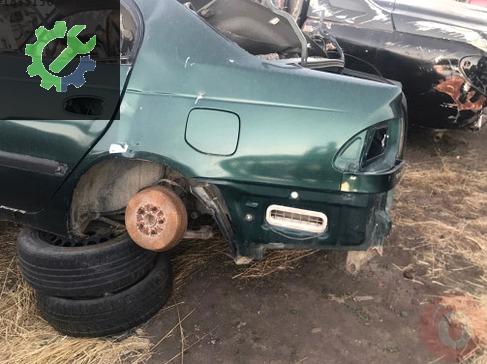 Toyota Avensis Sol Arka Çamurluk çıkma parça
