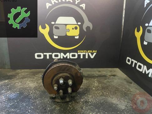 Toyota Avensis Sol Taşıyıcı 97-02 çıkma parça
