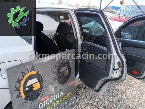 Chevrolet Aveo Sağ Arka Kapı çıkma parça