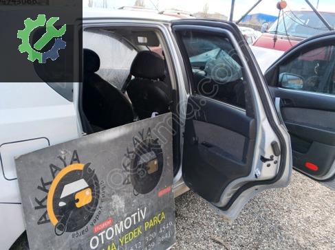 Chevrolet Aveo Sağ Arka Kapı çıkma parça