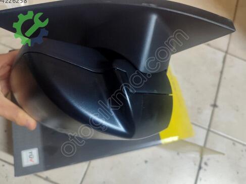 Hyundai Accent Sağ Dış Ayna 87620-1E010 çıkma parça