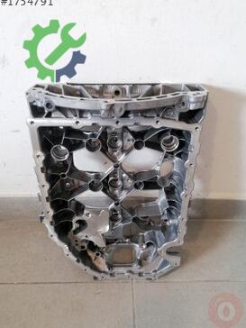 Volkswagen Passat Karter 06K103603BL çıkma parça