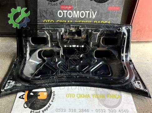 Volkswagen Passat Bagaj Kapağı çıkma parça