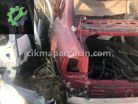 Volkswagen Passat Sol Arka Çamurluk çıkma parça