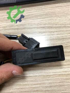 Nissan Qashqai Bagaj Açma Düğmesi 25380-4EA0A çıkma parça