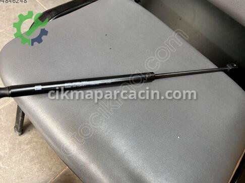 Suzuki Vitara Bagaj Amortisörü 81850-54P01 çıkma parça