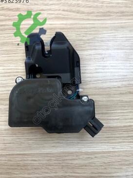Honda Accord Bagaj Kilidi 74851-SDC-Y01 çıkma parça