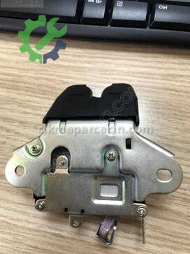 Kia Cerato Bagaj Kilidi 81230-A7020 çıkma parça