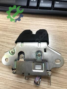 Kia Cerato Bagaj Kilidi 81230-A7020 çıkma parça