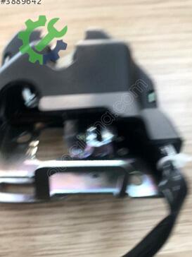 Honda City Bagaj Kilidi 74851-TM0-T01 çıkma parça