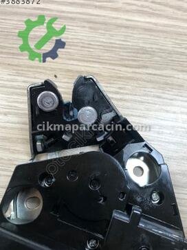 Honda Civic Bagaj Kilidi 74851-TA0-003 çıkma parça