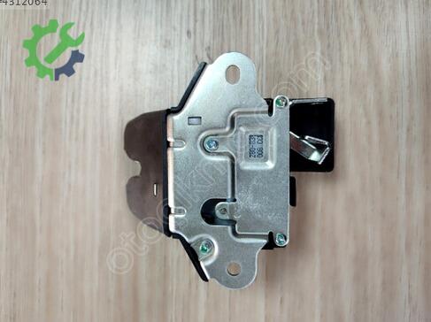 Hyundai Accent Bagaj Kilidi 81230-1R030 çıkma parça