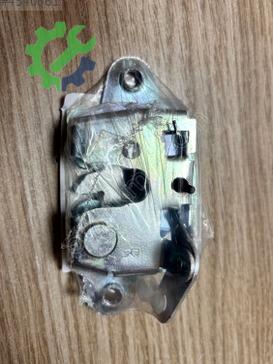 Toyota Hilux Bagaj Kilidi 65780-0K010 çıkma parça